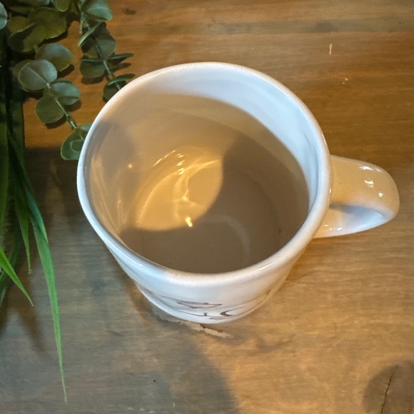 Rae Dunn Artisan Collection Easter “HOP TO IT” mug - New - Picture 2 of 6